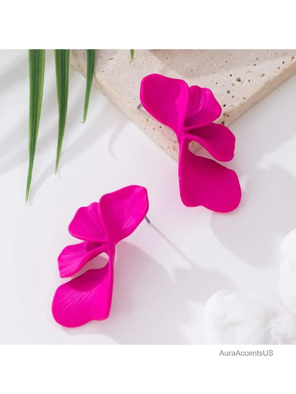 Floral Drop Earrings for Women Chunky Statement Ginkgo Leaf Push Back Alloy